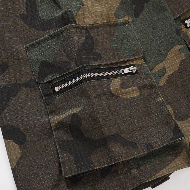 Multi-bag Washed Camouflage Workwear Shorts
