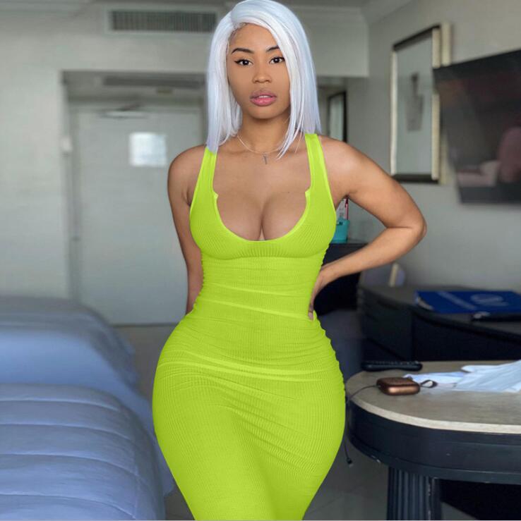 U-Neck Sleeveless Slim-Fit Dress