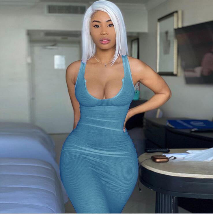 U-Neck Sleeveless Slim-Fit Dress