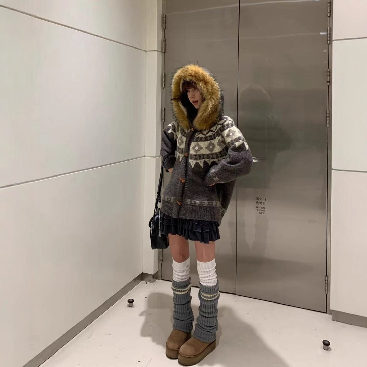 Jacquard Detachable Fur Collar Sweater For Women