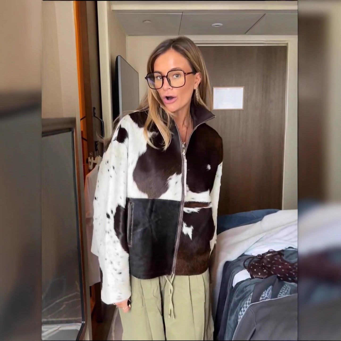 New Cow Pattern Pocket Zipper And Lapel Women's Jacket Coat