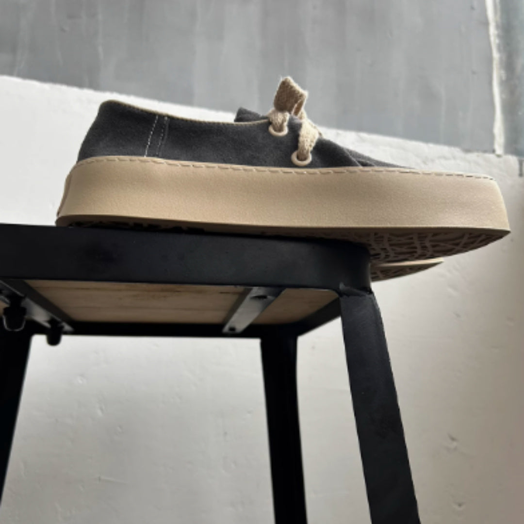 Japanese-style Retro Breathable Sneakers Men's Thick-soled Design Suede