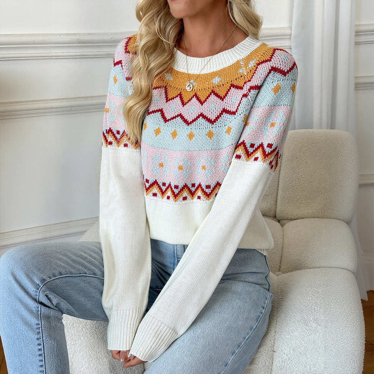 Contrast Color Jacquard Long Sleeve Round Neck Sweaters