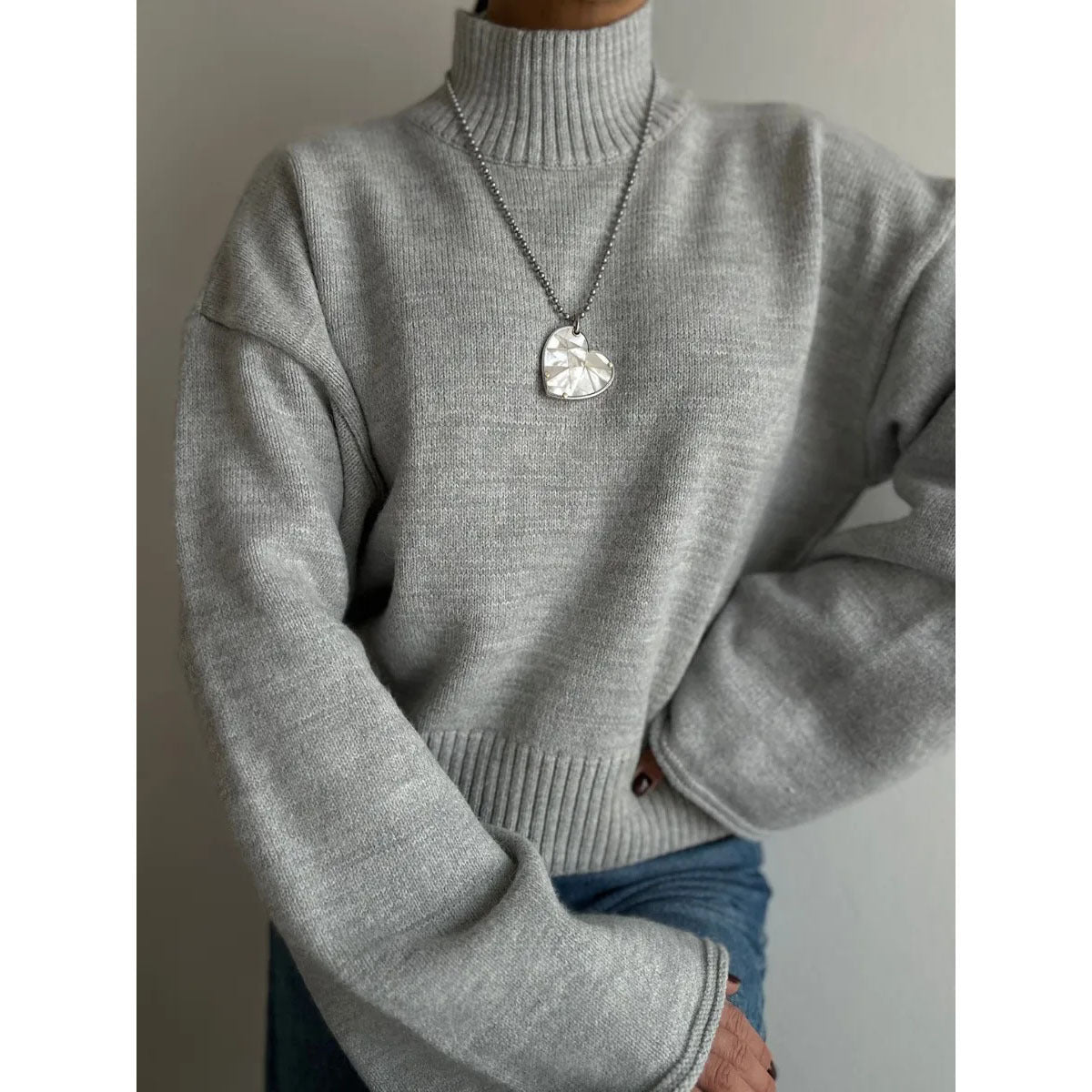 Autumn And Winter Loose Short Solid Color Knitted Top