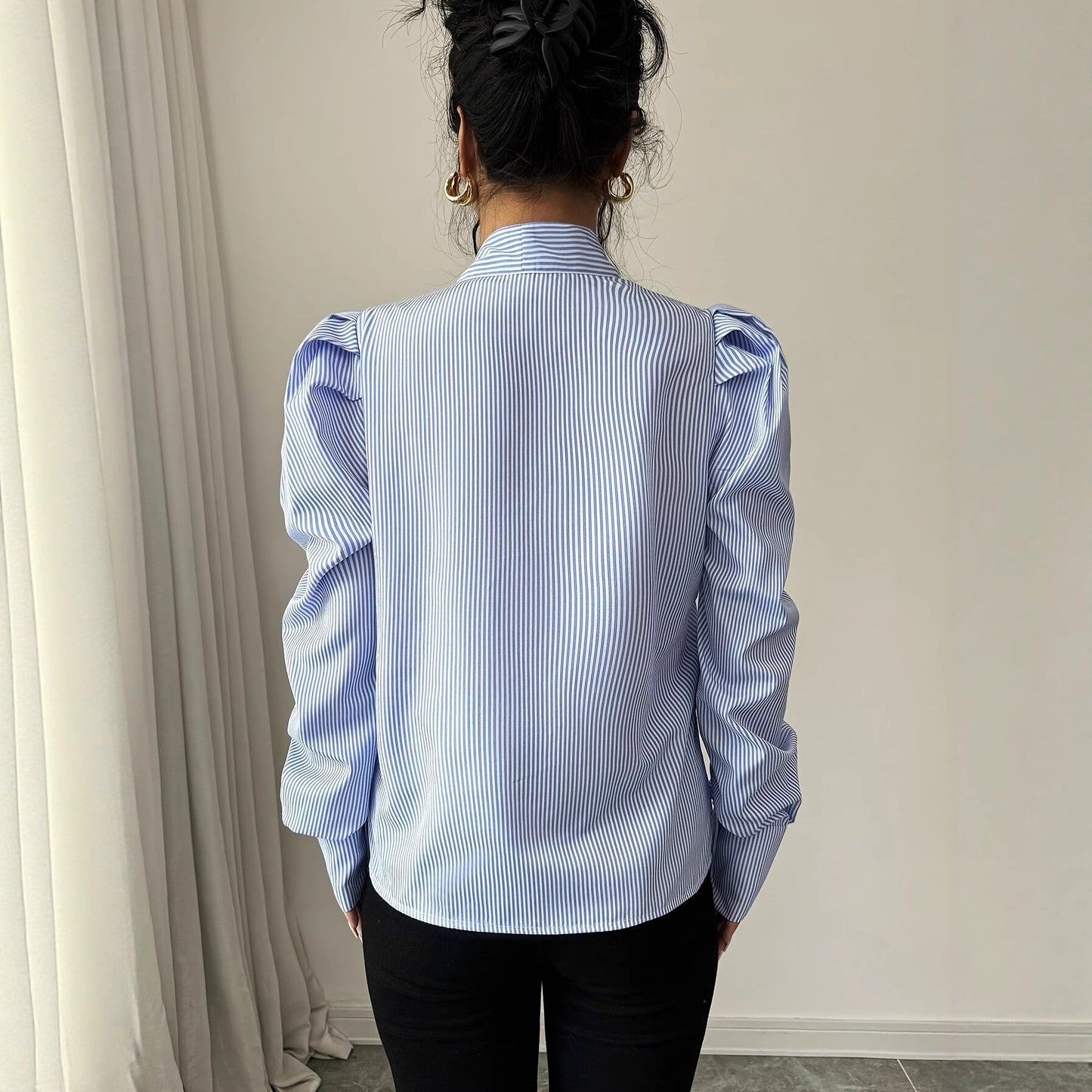 Elegant Bow Collar Long Sleeve Women's Blouse