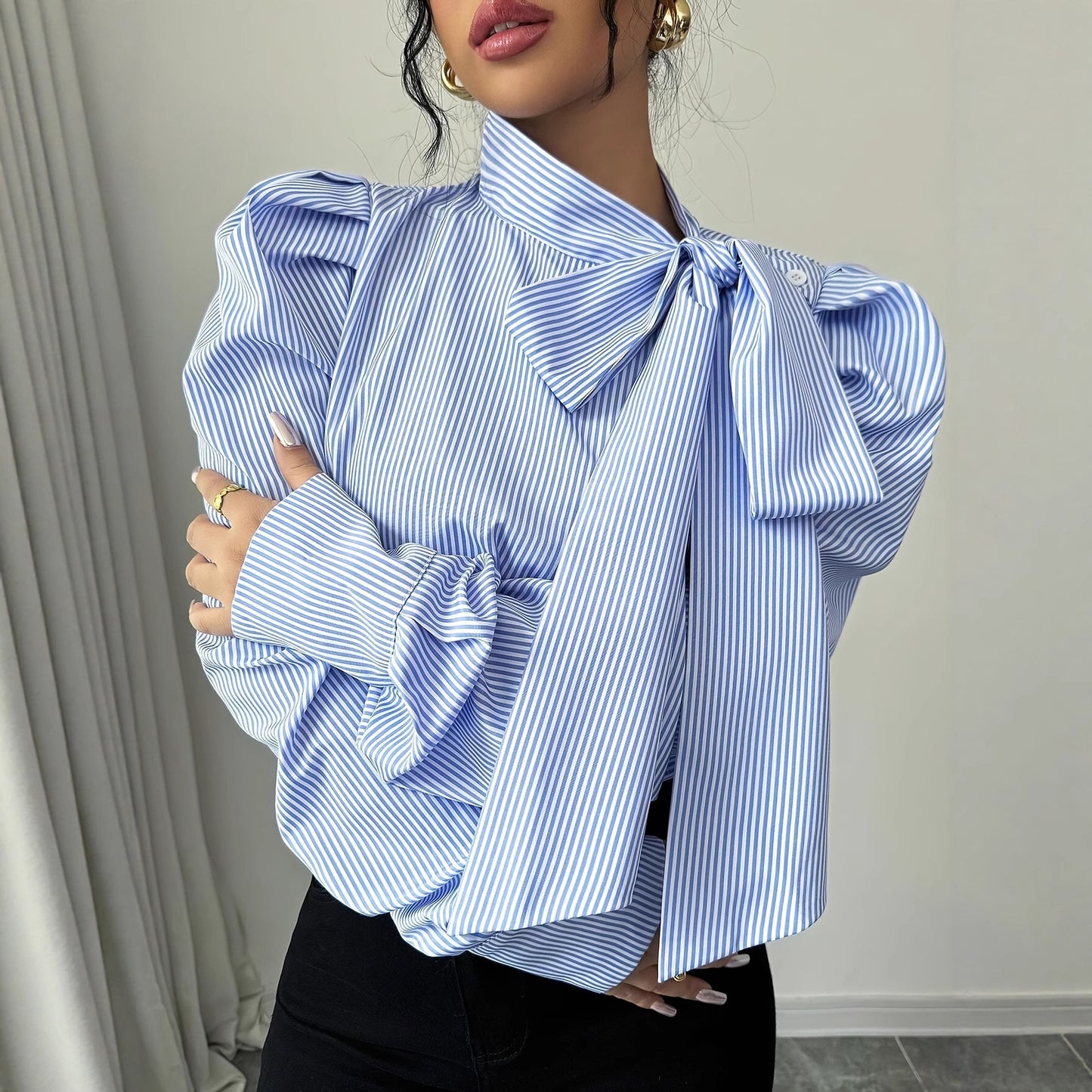 Elegant Bow Collar Long Sleeve Women's Blouse