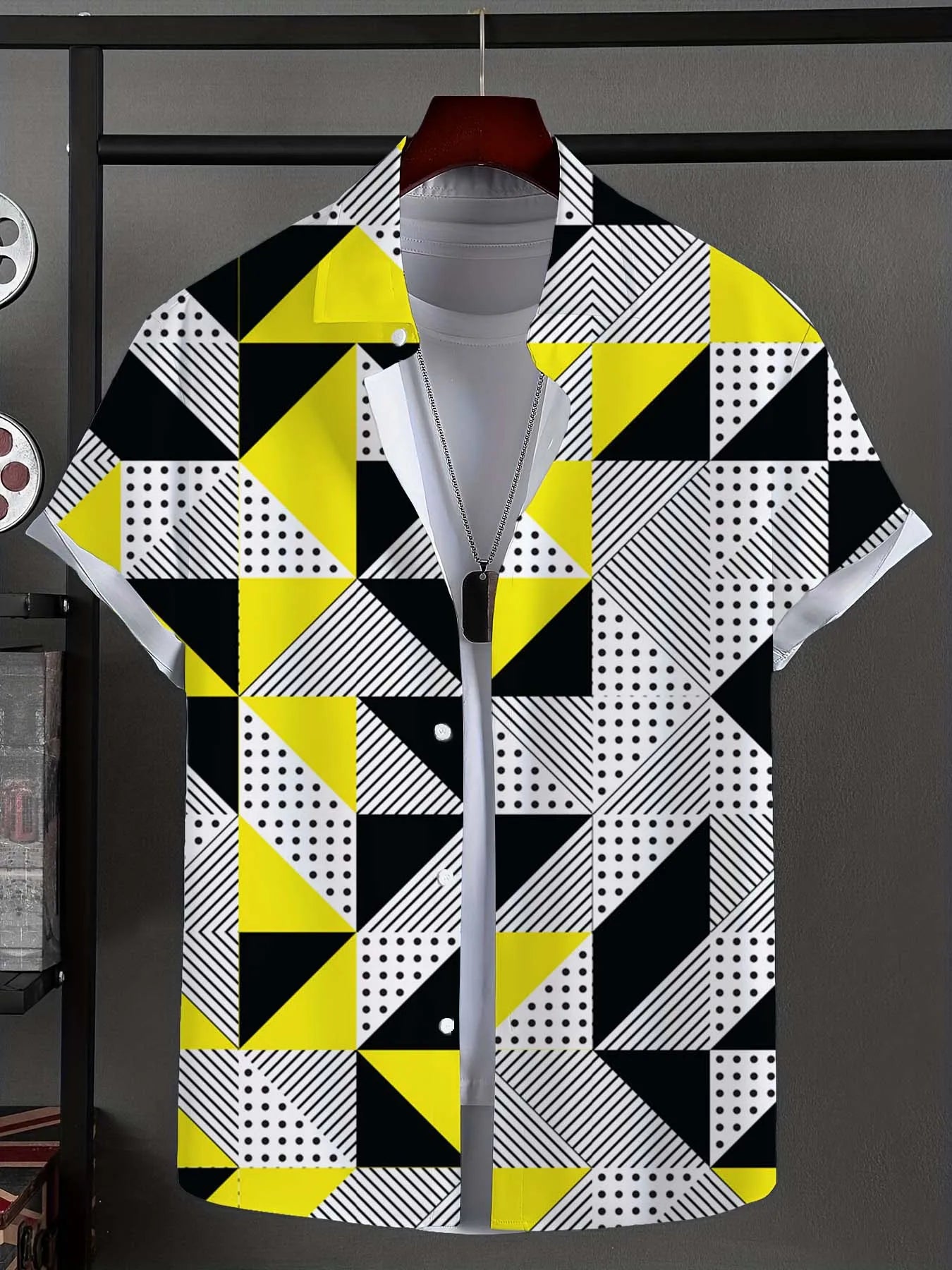 Men's Shirt Novel striped patchwork Graphic Button Up Shirt Fashion Casual New Unisex Shirt Vacation Lapel Short Sleeves Shirt