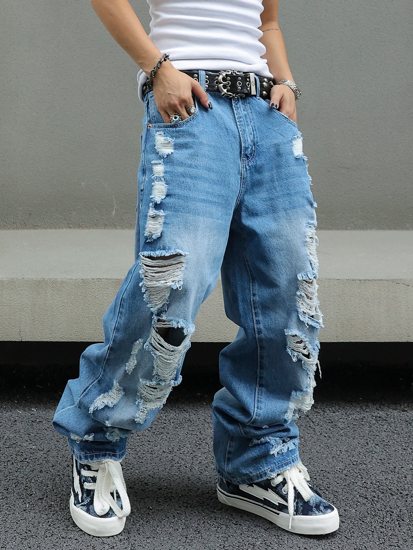 Men's Ripped Baggy Jeans Loose Fit Distressed Denim Pants Light Wash Y2K Streetwear Wide Leg Style