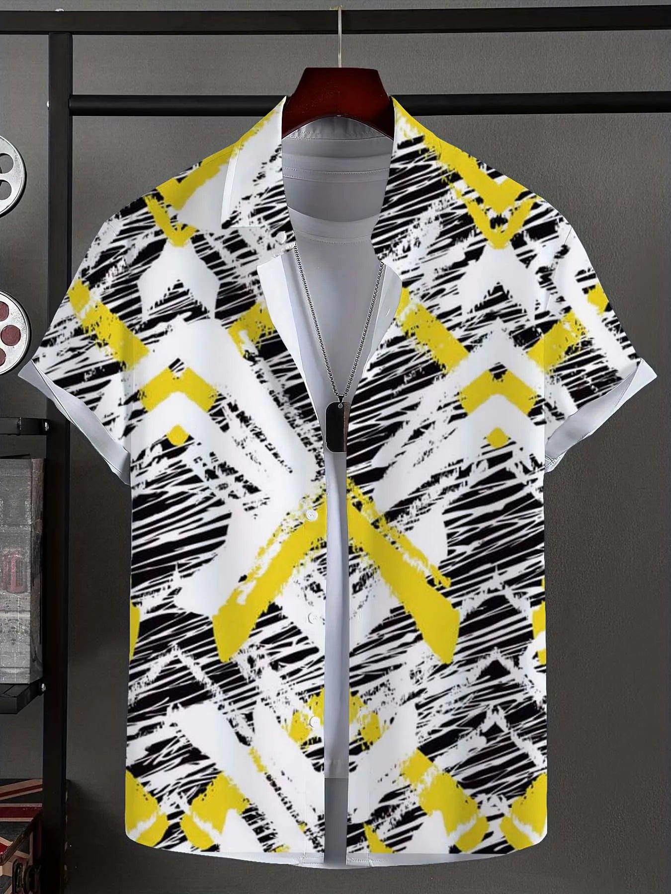 Men's Shirt Novel striped patchwork Graphic Button Up Shirt Fashion Casual New Unisex Shirt Vacation Lapel Short Sleeves Shirt