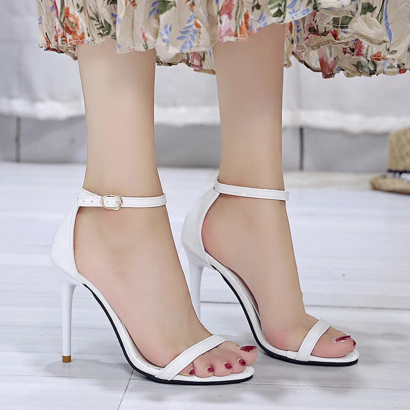 New Sexy Elegant Banquet Party High Heels Summer Solid Color Simple Fashion Buckle Comfortable Casual Sandals  Shoes for Women