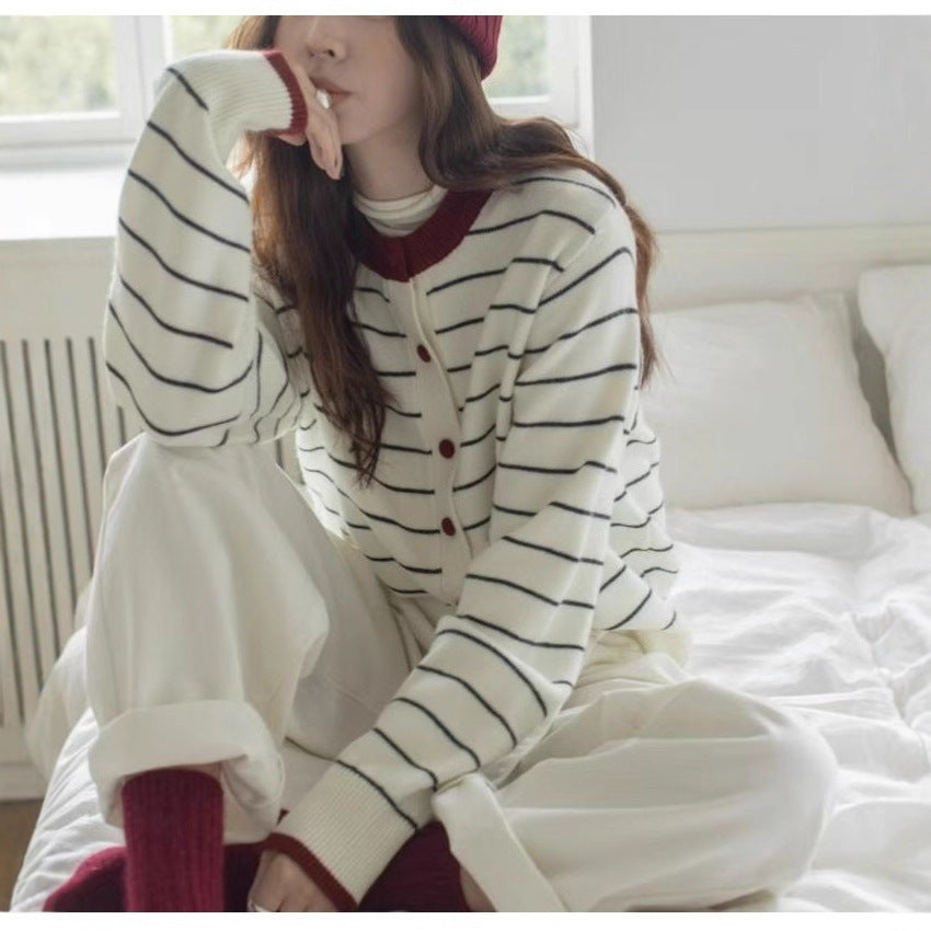 Women's Striped Idle Style Soft Glutinous Striped Sweaters Cardigan