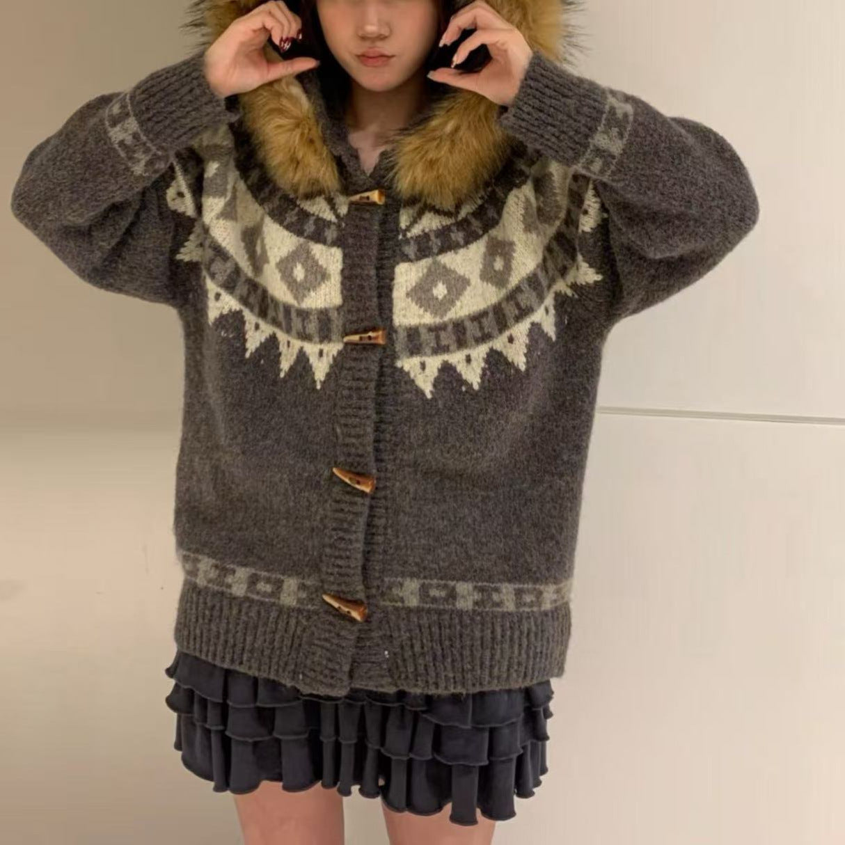 Jacquard Detachable Fur Collar Sweater For Women