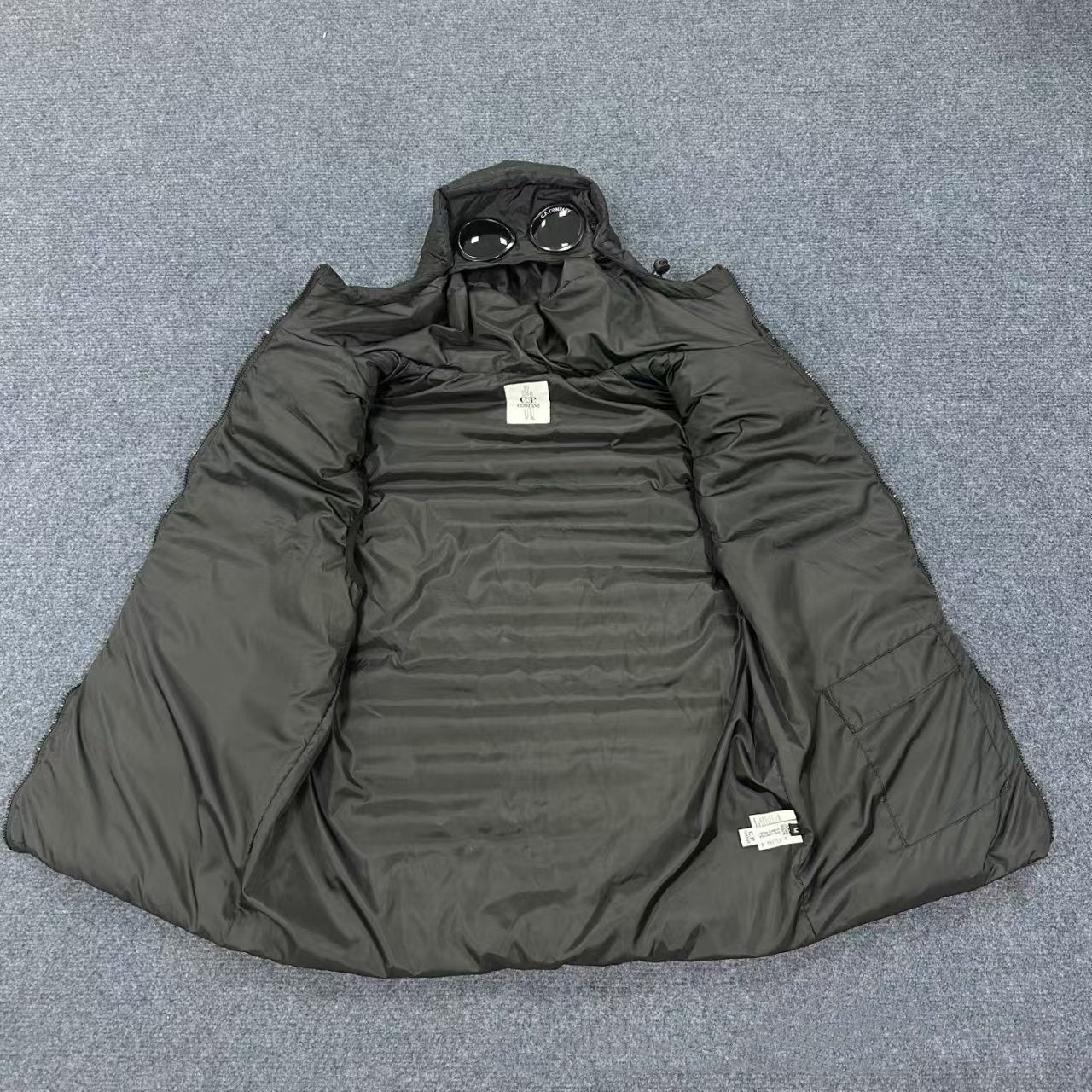 Badge Lens Loose Sleeveless Hooded Warm Cotton Coat Jacket Vest