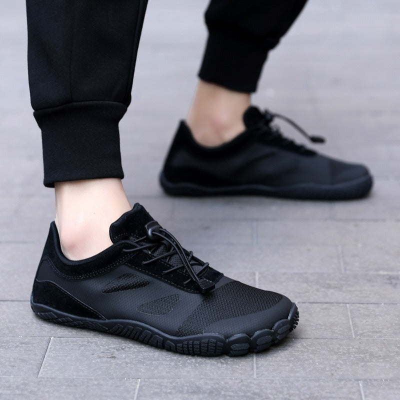 Shoes Lightweight Non-slip Upstream Shoes Wear-resistant Sneakers