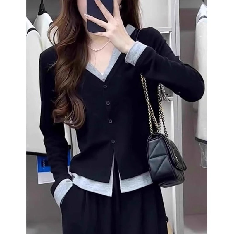 Women's Winter Modal Fake Two-piece V-neck Long-sleeved T-shirt